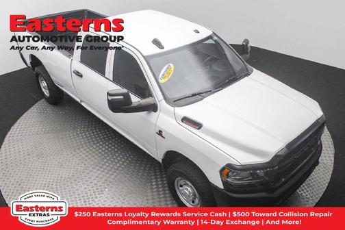 Bright White Clearcoat 2023 RAM 2500 Tradesman Crew Cab 4x4 8' Box