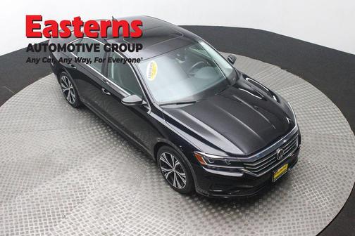 2022 Volkswagen Passat 2.0T SE