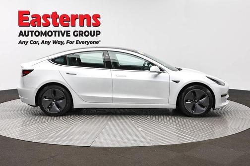 Pearl White Multi-Coat 2020 Tesla Model 3 Standard Range Plus