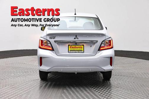 White Diamond 2023 Mitsubishi Mirage G4 ES