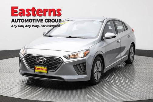 2021 Hyundai IONIQ Hybrid SE
