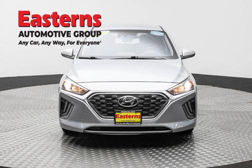 2021 Hyundai IONIQ Hybrid SE