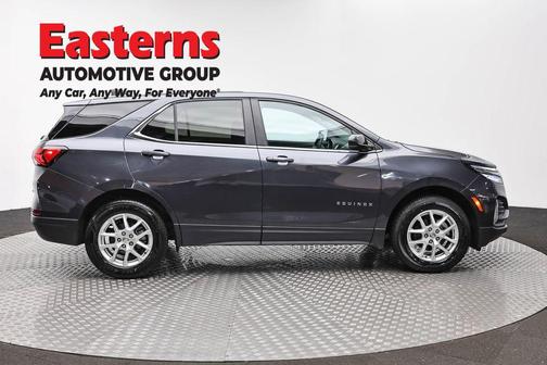 Iron Gray Metallic 2023 Chevrolet Equinox 1LT
