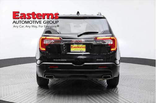2023 GMC Acadia AWD SLT