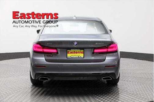 2022 BMW 530 i xDrive