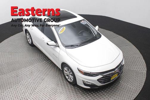 2022 Chevrolet Malibu FWD LT