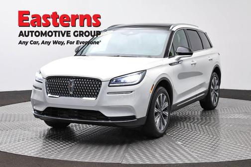 White Metallic 2022 Lincoln Corsair Reserve