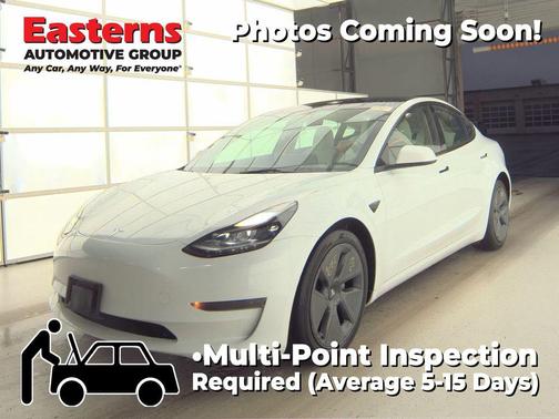 Pearl White Multi-Coat 2023 Tesla Model 3 Standard Range