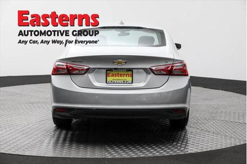 2022 Chevrolet Malibu FWD LT