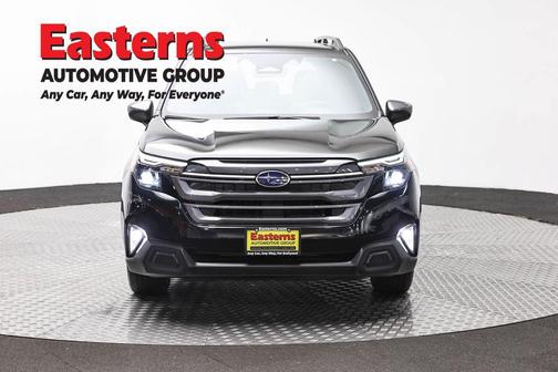 Crystal Black Silica 2025 Subaru Forester Premium