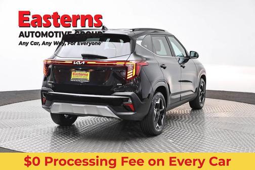 Fusion Black 2024 Kia Seltos EX