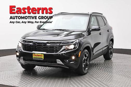 Fusion Black 2024 Kia Seltos EX