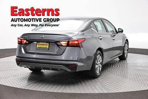 Gun Metallic 2023 Nissan Altima S FWD