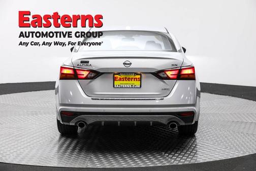 2022 Nissan Altima SR Intelligent AWD