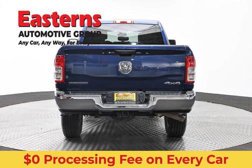 Patriot Blue Pearlcoat 2024 RAM 2500 Big Horn Crew Cab 4x4 6'4' Box