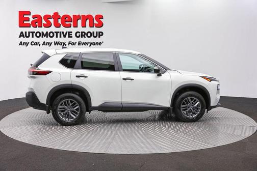 Glacier White 2023 Nissan Rogue S