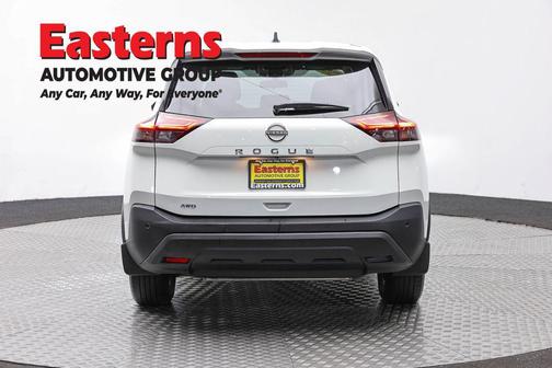 Glacier White 2023 Nissan Rogue S