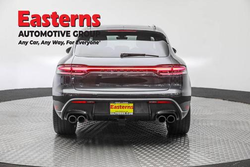 2023 Porsche Macan T
