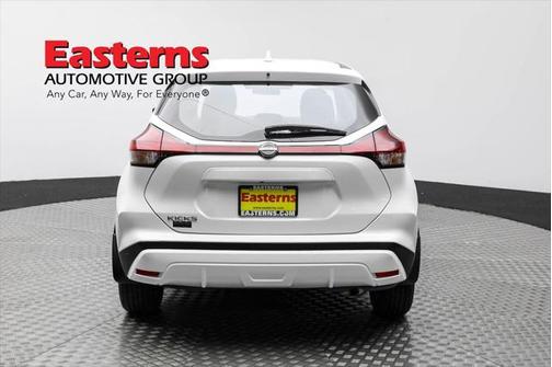 2023 Nissan Kicks S
