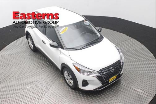2023 Nissan Kicks S