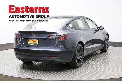 2023 Tesla Model 3 Performance