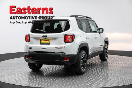 2023 Jeep Renegade Trailhawk