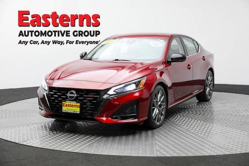 2023 Nissan Altima SR VC-Turbo FWD