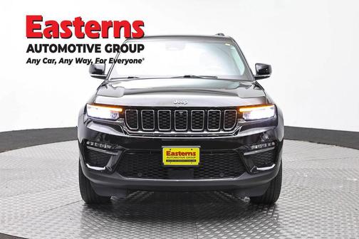 Diamond Black Crystal Pearlcoat 2023 Jeep Grand Cherokee 4xe Base