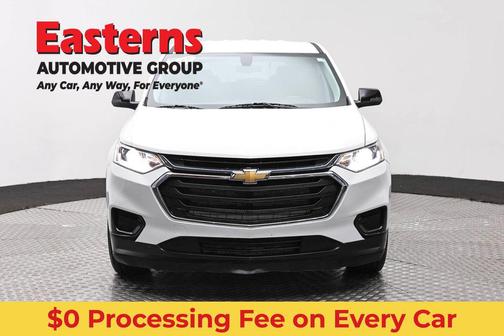 Summit White 2021 Chevrolet Traverse LS