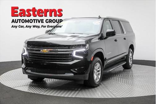 2023 Chevrolet Suburban LT