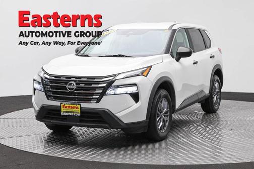 Glacier White 2024 Nissan Rogue S