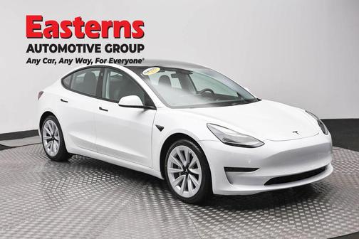 Pearl White Multi-Coat 2021 Tesla Model 3 Standard Range Plus