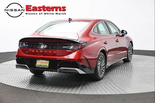 Ultimate red 2025 Hyundai SONATA Hybrid SE