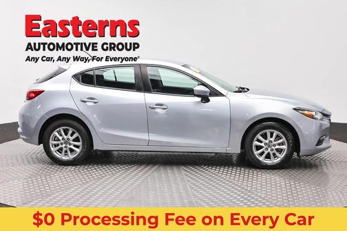Sonic Silver Metallic 2017 Mazda Mazda3 Sport
