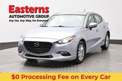 Sonic Silver Metallic 2017 Mazda Mazda3 Sport