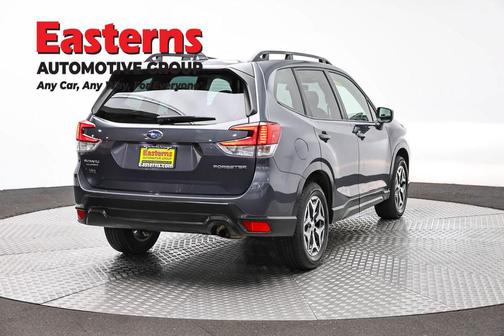 Magnetite Gray Metallic 2023 Subaru Forester Premium