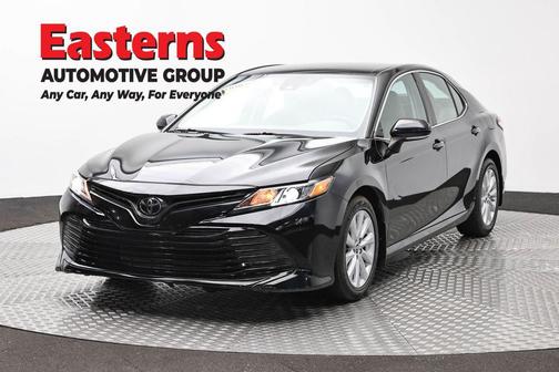 Midnight Black Metallic 2019 Toyota Camry LE