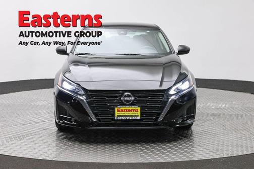 Super Black Clearcoat 2024 Nissan Altima 2.5 SV