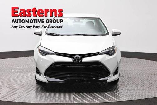 Blizzard Pearl 2019 Toyota Corolla LE