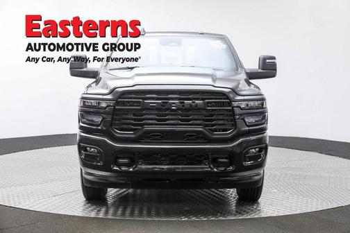 2025 RAM 2500 Tradesman Crew Cab 4x4 6'4' Box