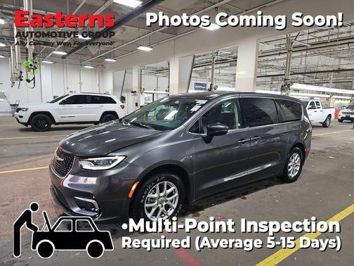 2023 Chrysler Pacifica Touring L