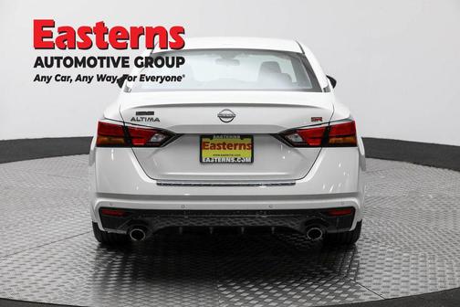 2023 Nissan Altima SR FWD