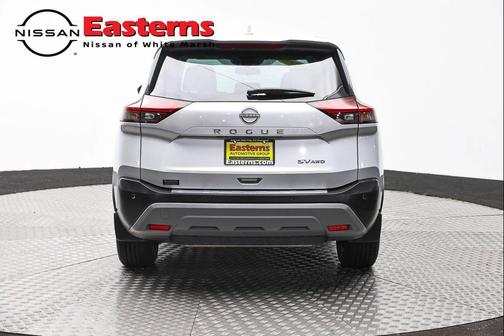 Brilliant Silver Metallic 2023 Nissan Rogue SV