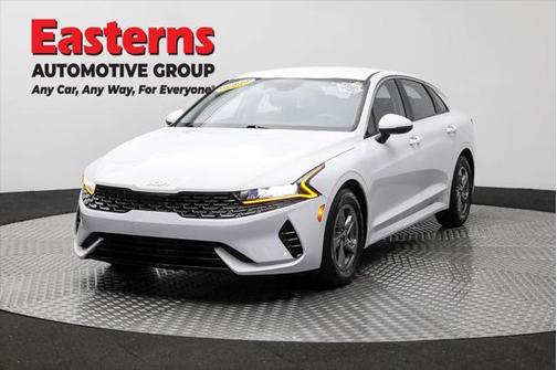 2022 Kia K5 LXS