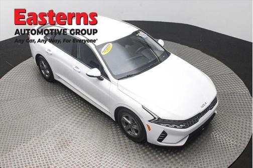 2022 Kia K5 LXS