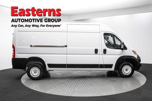 2025 RAM ProMaster 2500 Tradesman
