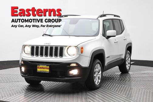 Alpine White 2017 Jeep Renegade Latitude