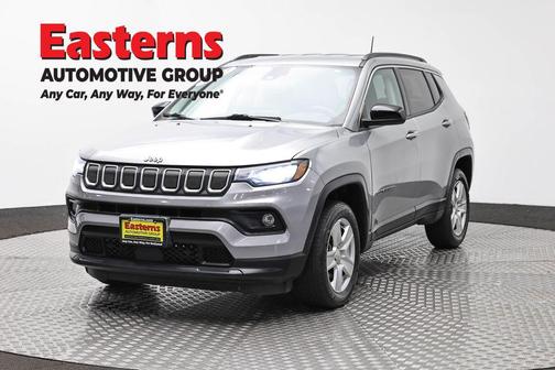 Billet Silver Metallic Clearcoat 2022 Jeep Compass Latitude