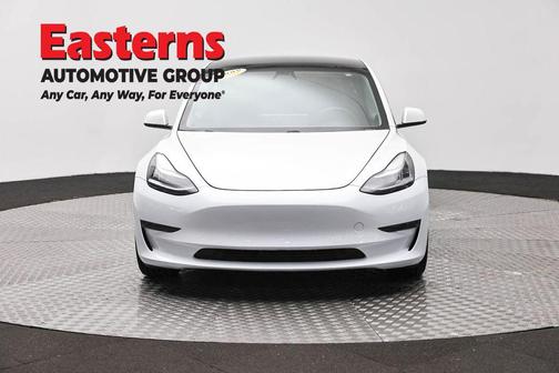 Pearl White Multi-Coat 2020 Tesla Model 3 Standard Range
