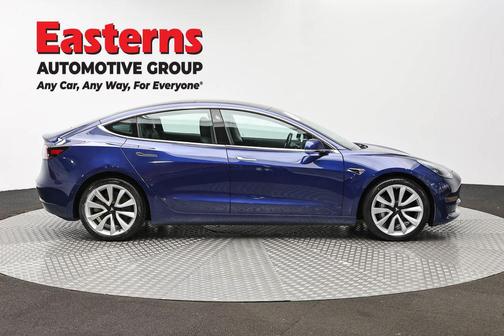 Deep Blue Metallic 2019 Tesla Model 3 Long Range